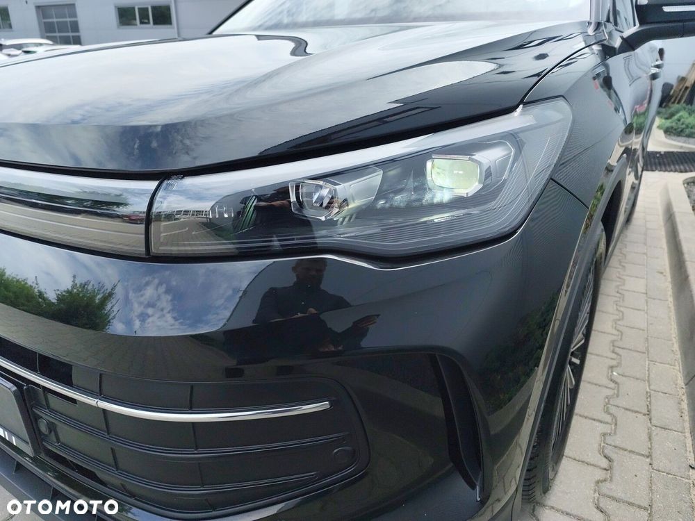 Volkswagen Tiguan 2.0 TDI Life DSG - 41