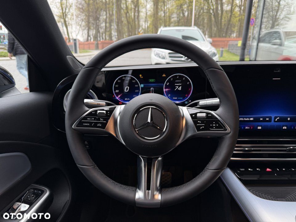 Mercedes-Benz CLA - 7
