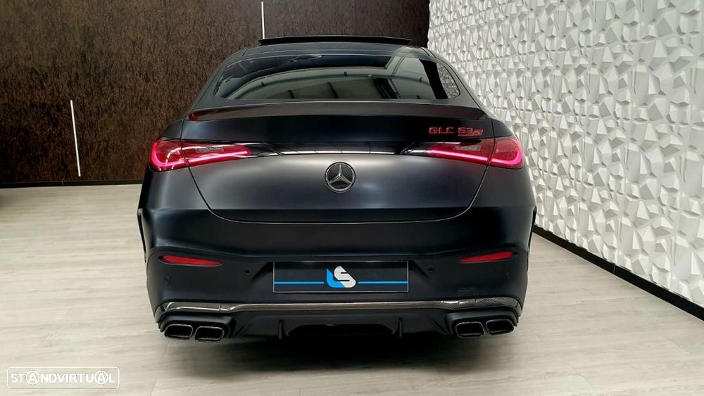 Mercedes-Benz GLC 63 AMG S E Performance Coupe Speedshift MCT9G Série Especial - 8