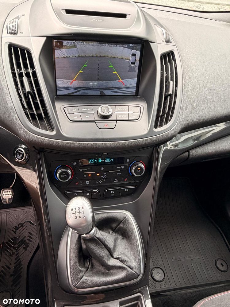 Ford Kuga 1.5 EcoBoost FWD ST-Line ASS - 24
