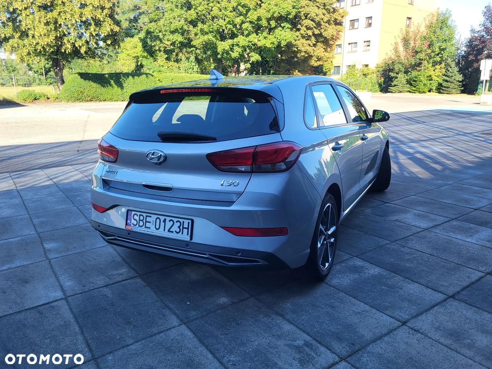 Hyundai i30 1.0 T-GDI 48V-Hybrid Trend - 6