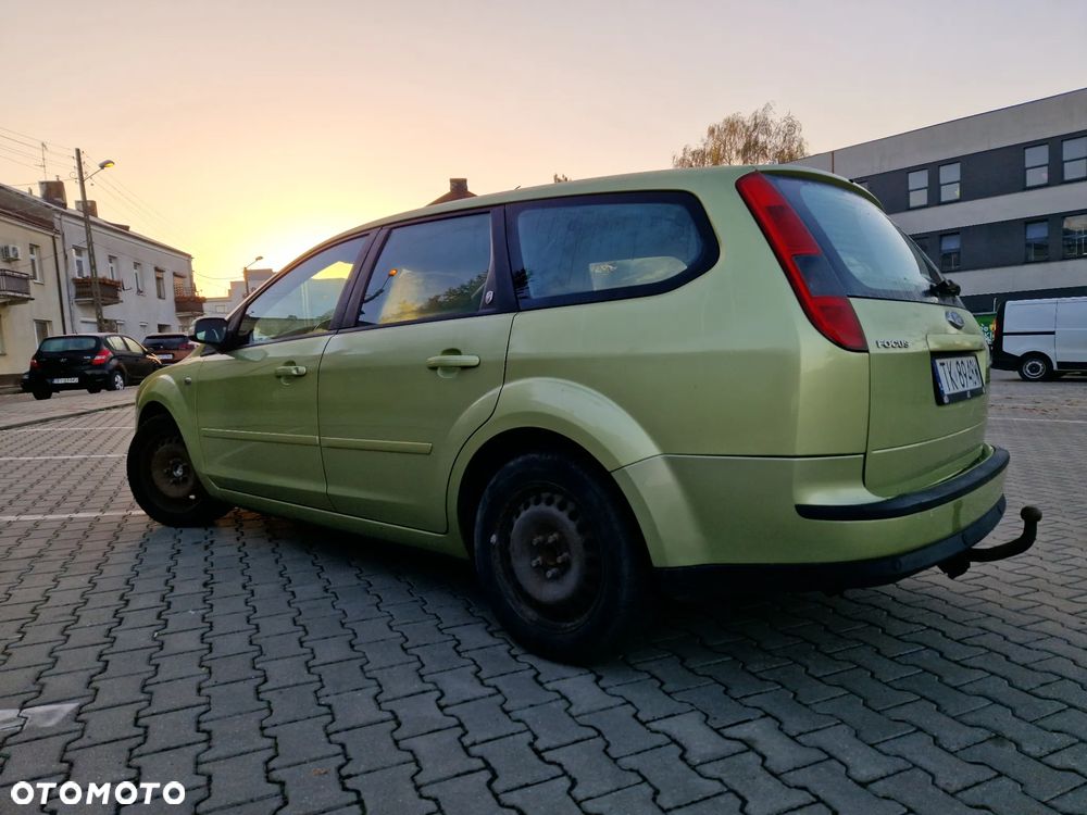Ford Focus 2006 photo 3
