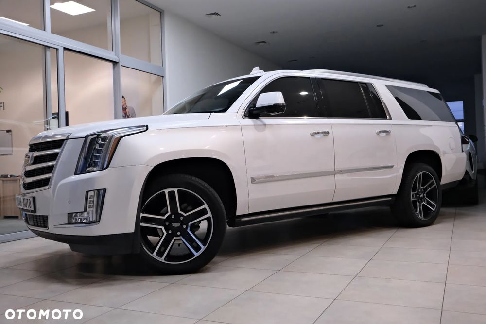 Cadillac Escalade - 8