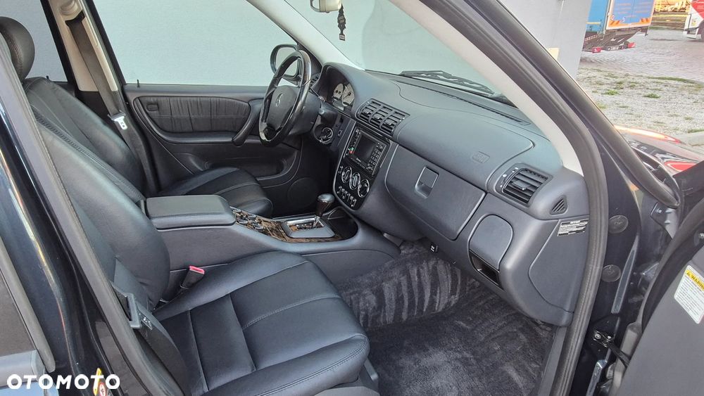 Mercedes-Benz ML - 19