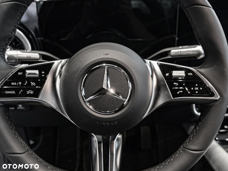 Mercedes-Benz CLA 180 mHEV 8G-DCT - 9
