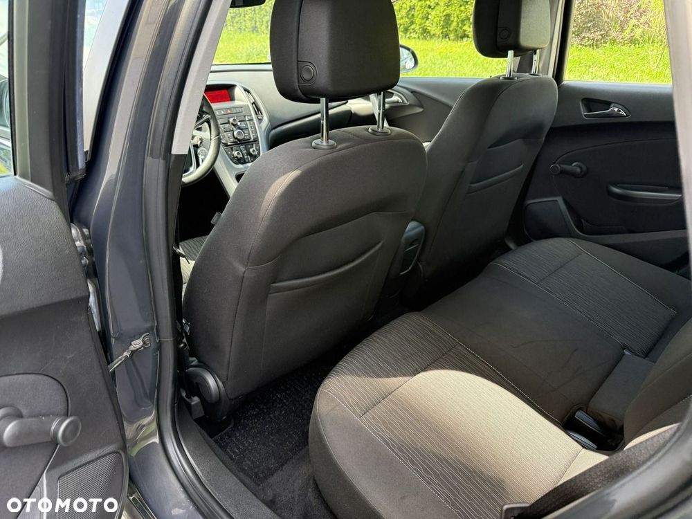 Opel Astra - 20