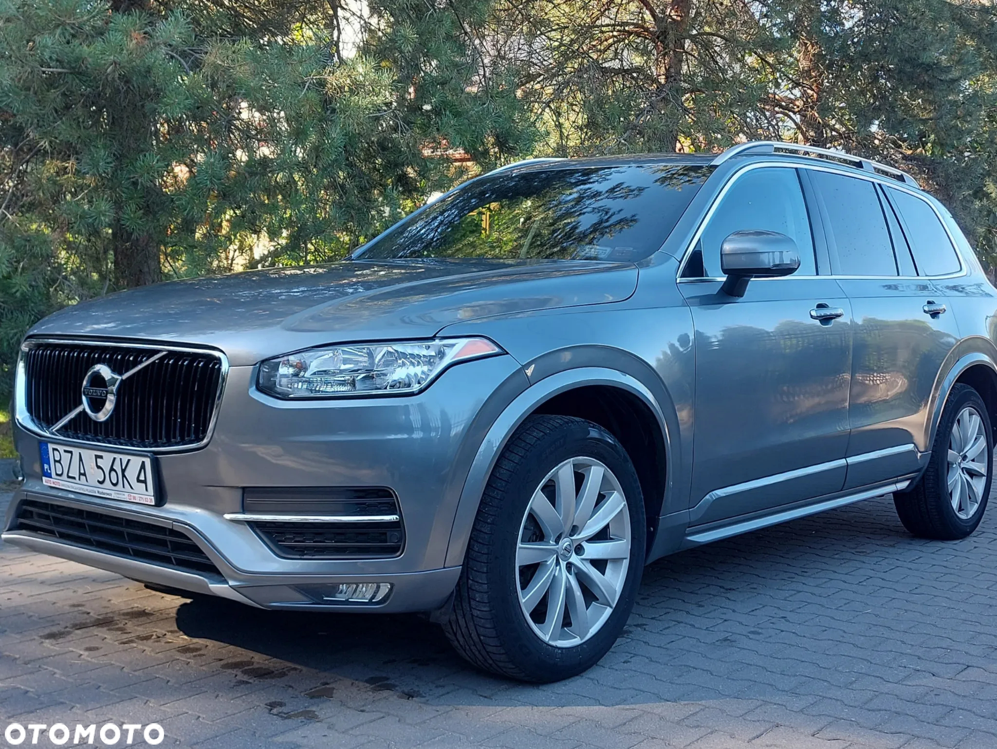 Volvo XC 90 - 21