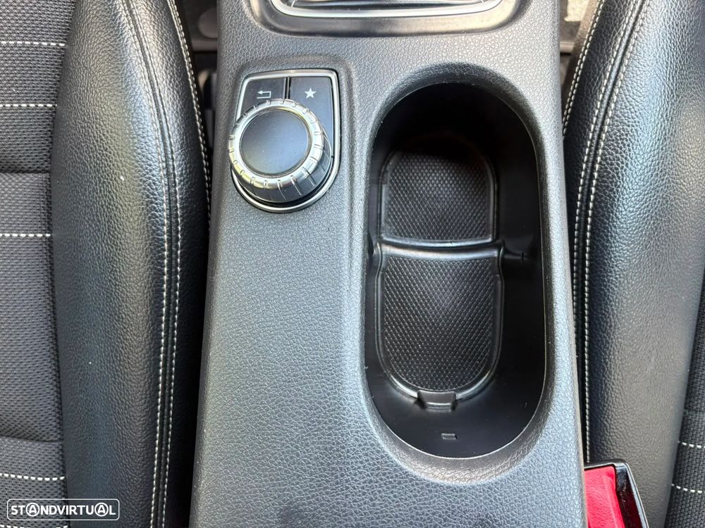 Mercedes-Benz CLA 200 - 22