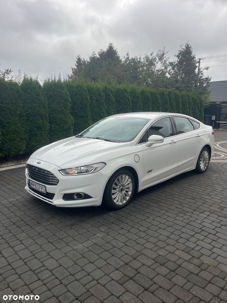 Ford Fusion - 1