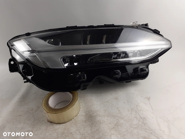 Lampa Volvo S90 V90 prawa full led 2017-2021.EUR.