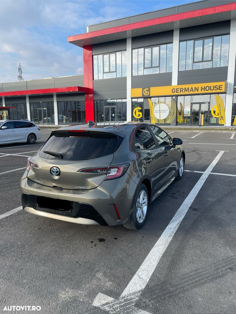 Toyota Corolla - 2