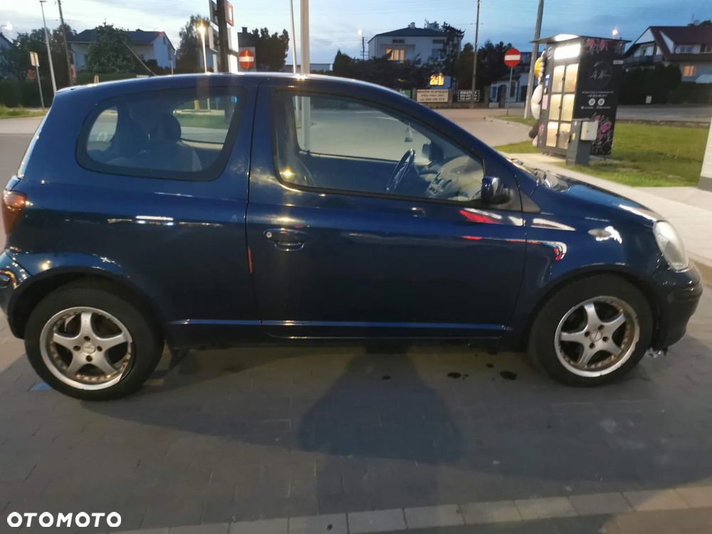 Toyota Yaris 1.4 D-4D Luna - 2