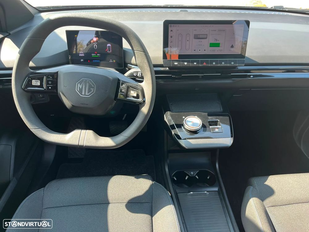 MG MG4 51 kWh Standard - 5
