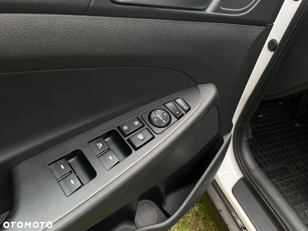 Hyundai Tucson blue 1.7 CRDi 2WD DCT Passion - 10