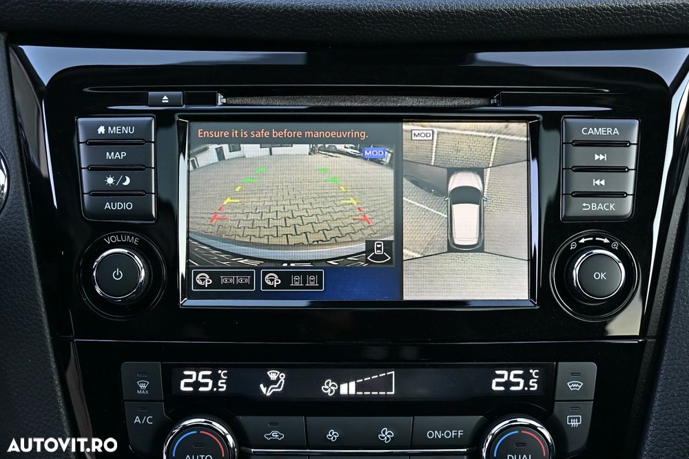 Nissan Qashqai 1.6 DCI Xtronic TEKNA+ - 14