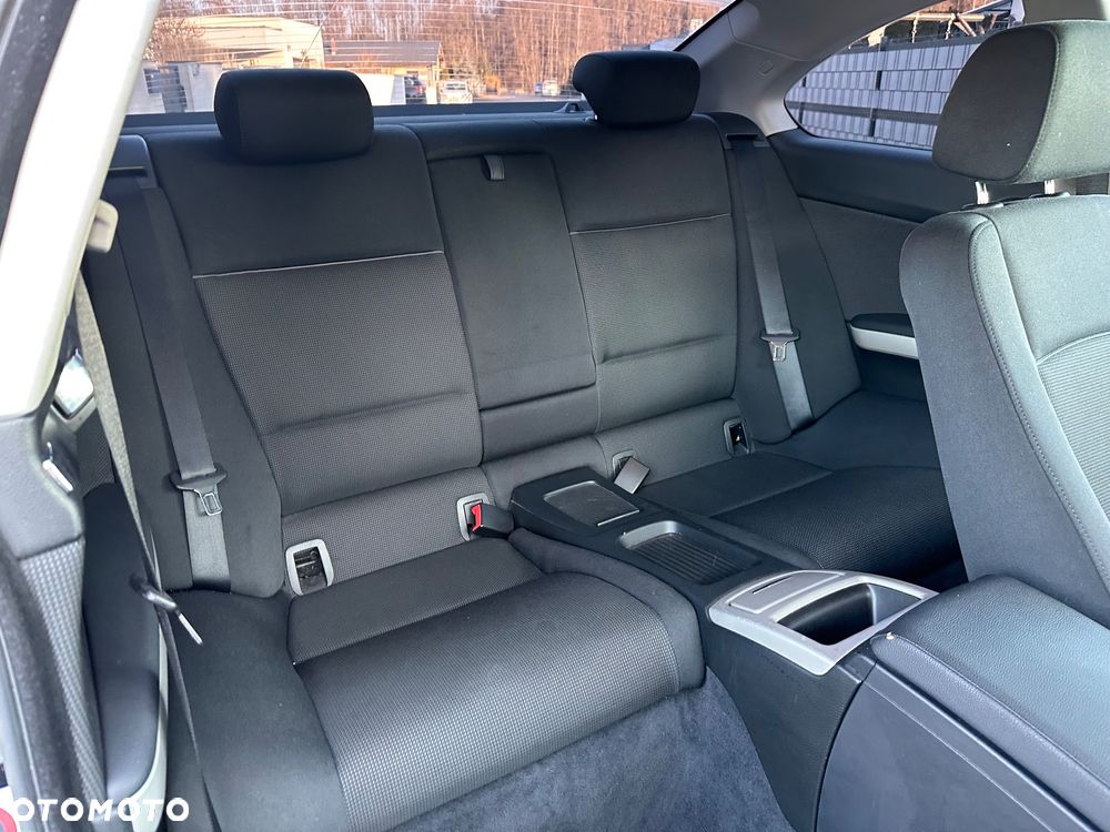 BMW Seria 3 320i - 20