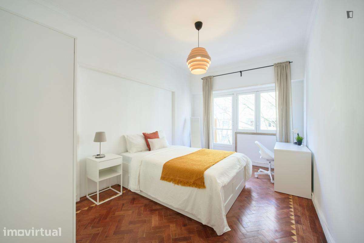 Quarto - localizado em Entrecampos Lisbon - Grande imagem: 2/30