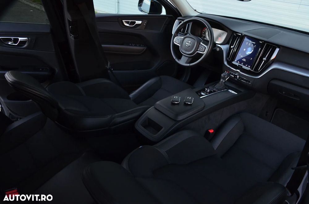 Volvo XC 60 D4 AWD Momentum - 5