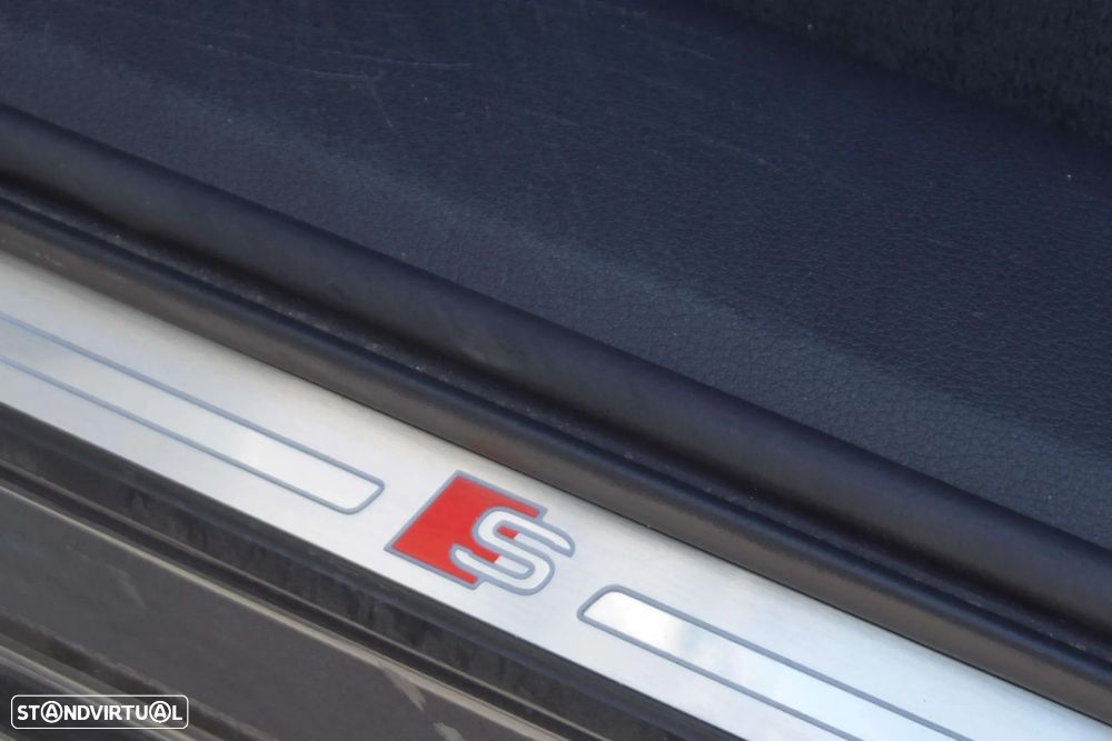 Audi e-tron 55 quattro S line - 46