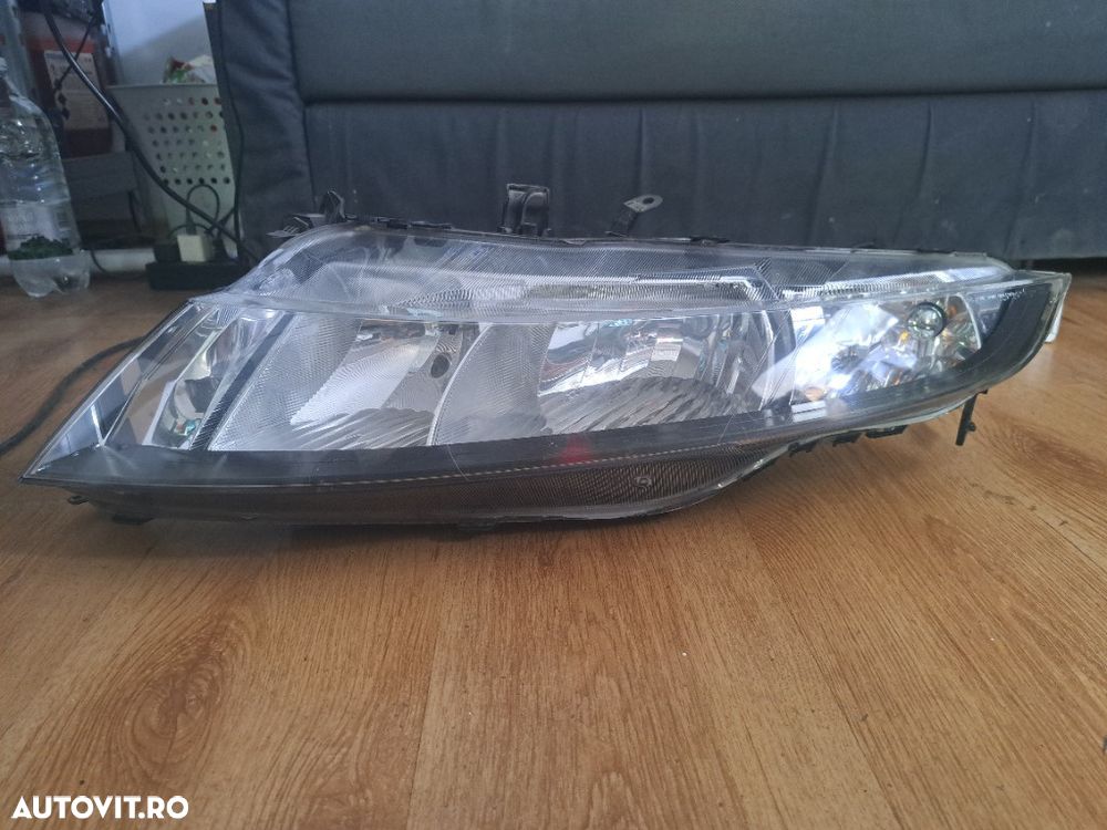 Far Stânga Honda Civic 8 UFO 2006-2011 Cod 33150-SMG-E014-M1 - 1