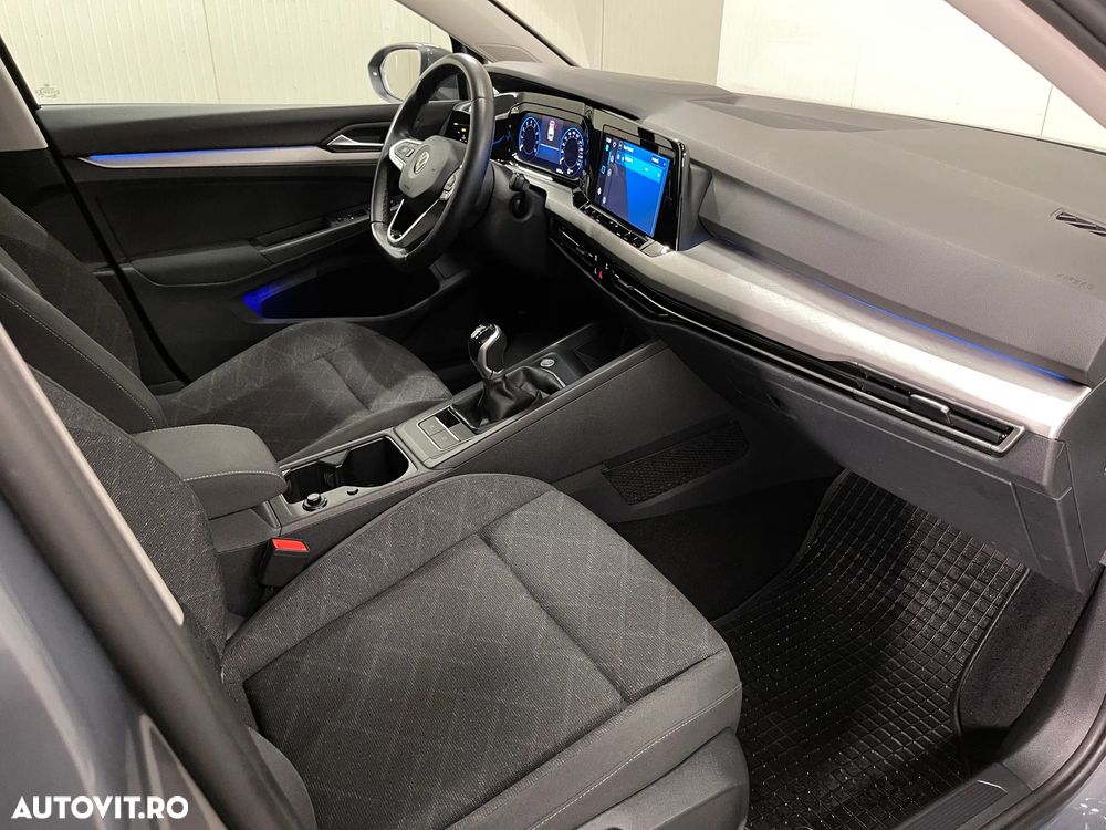 Volkswagen Golf 1.5 TSI ACT Life - 12