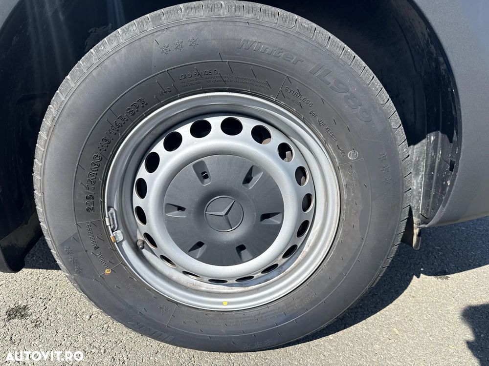 Mercedes-Benz Sprinter - 16