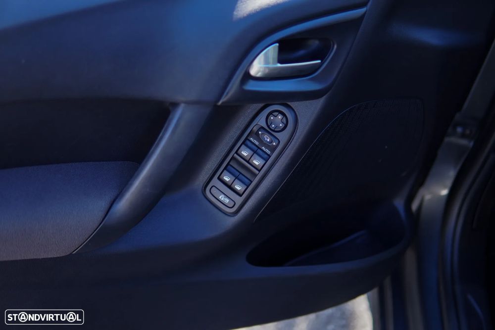 Citroën C3 1.2 PureTech Collection - 32