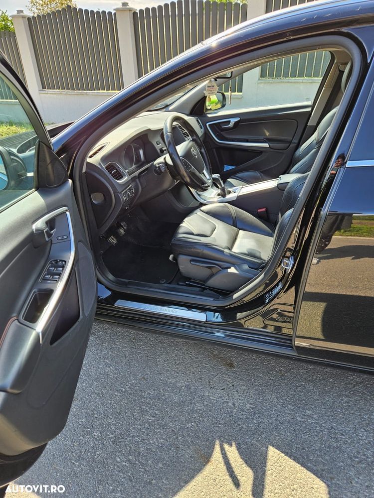 Volvo V60 D2 - 12