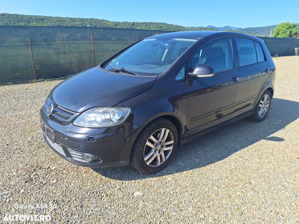 Dezmembrez VW Golf 5Plus 2.0 tdi BMM cod culoare LC9Z - 2