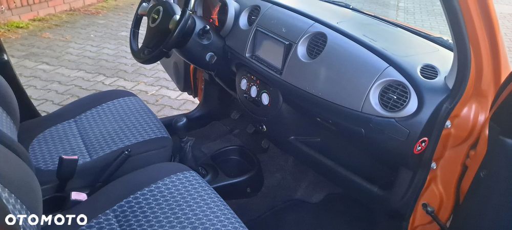 Daihatsu Trevis 1.0 Junior - 27