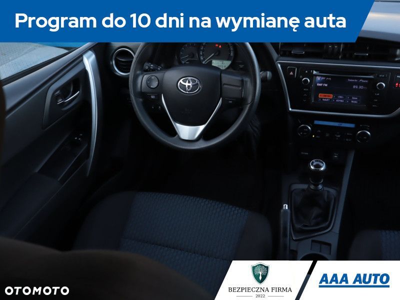Toyota Auris - 9