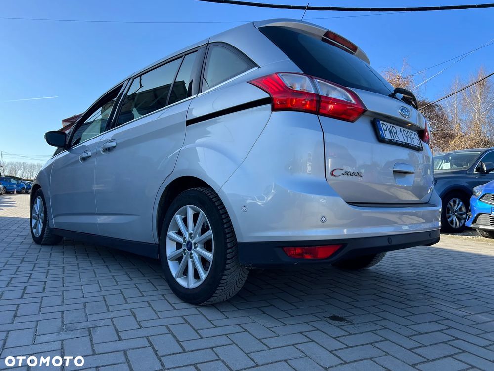Ford Grand C-MAX - 33