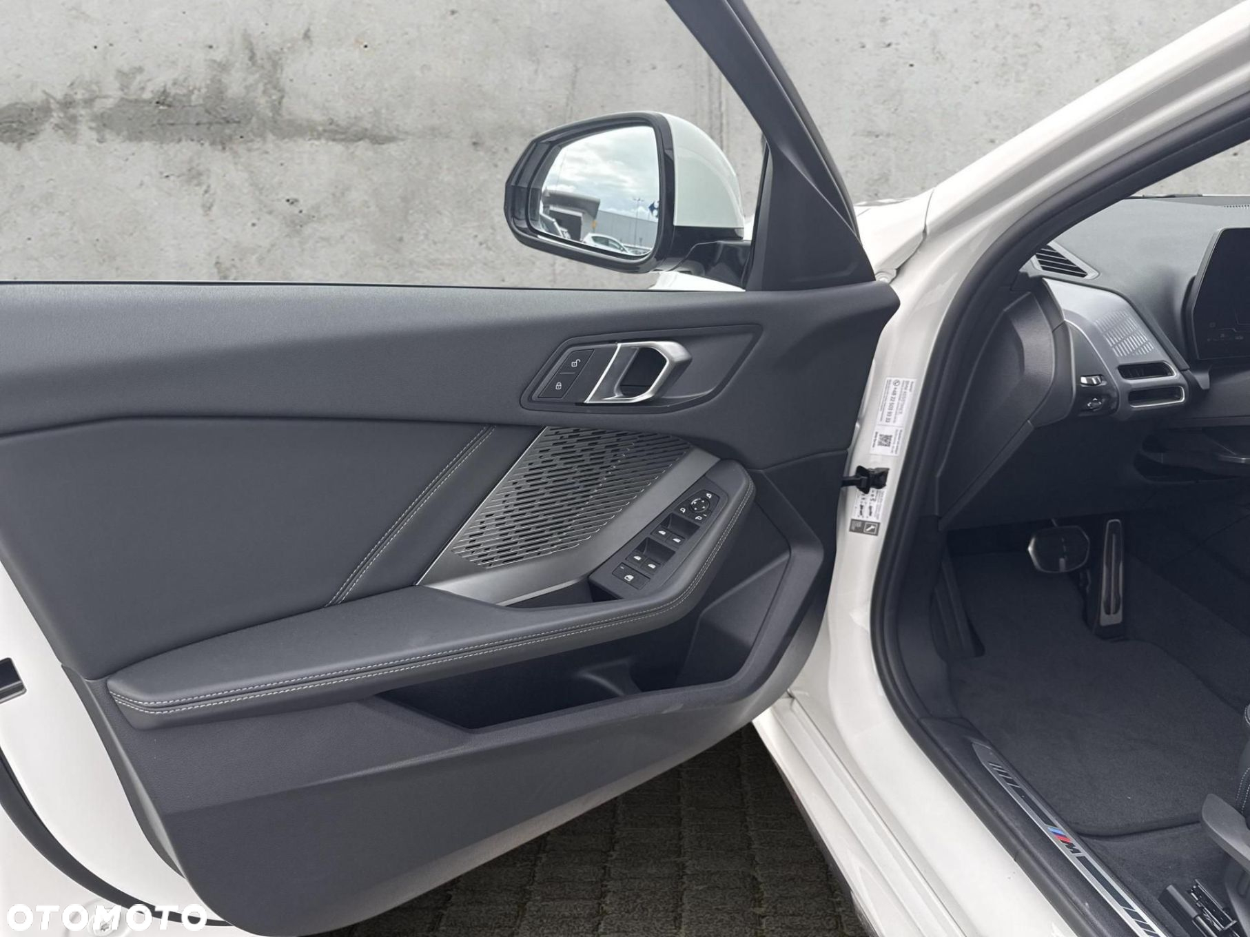 BMW Seria 1 - 12
