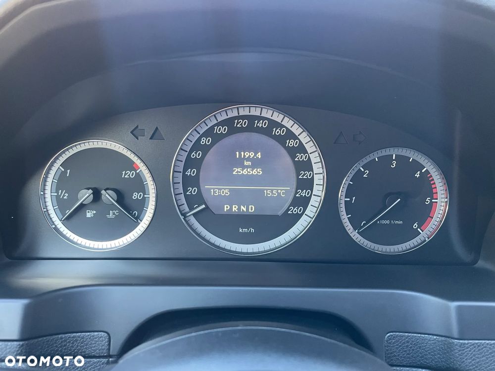 Mercedes-Benz Klasa C - 9