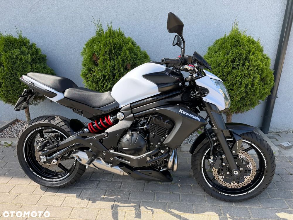 Kawasaki ER - 2