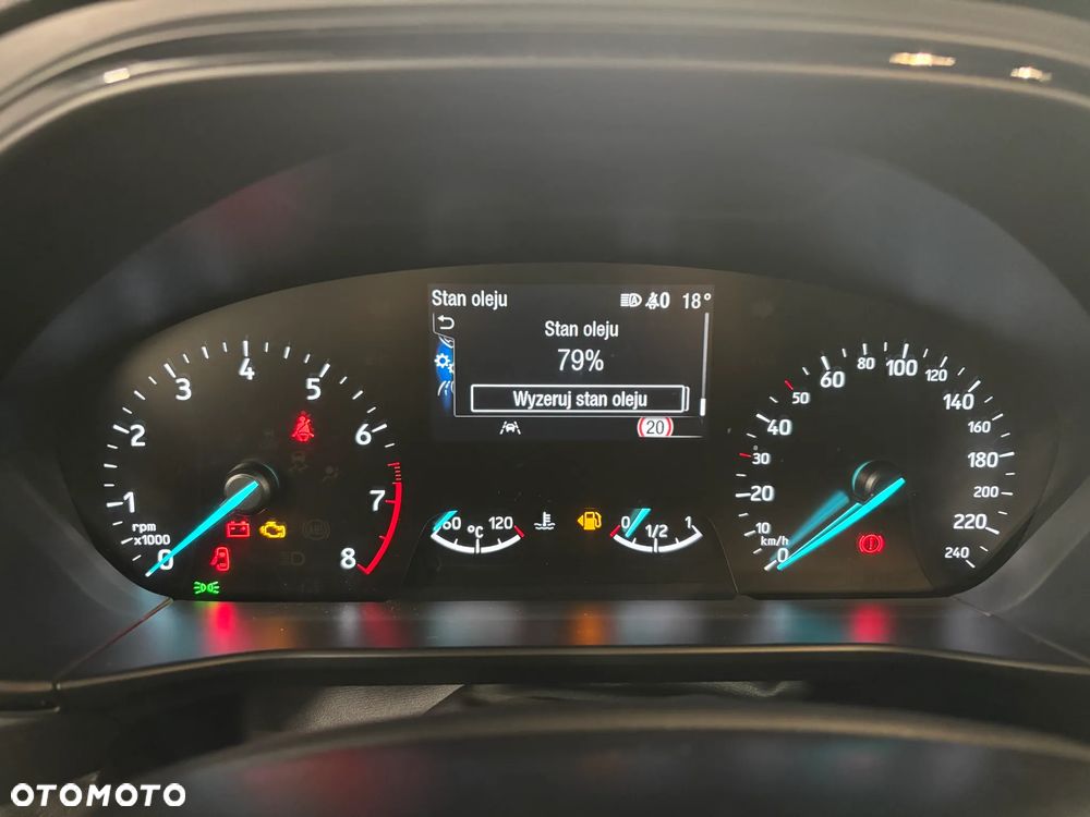 Ford Focus 1.0 EcoBoost ST-Line - 26