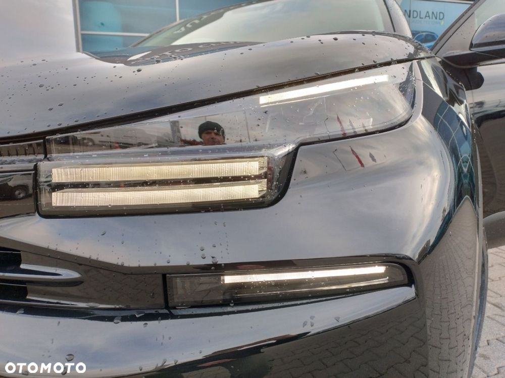 Citroën C4 1.2 PureTech Max S&S EAT8 - 17