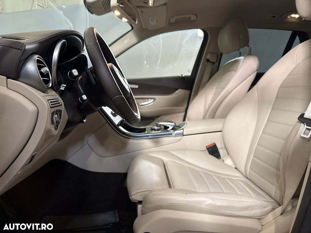 Mercedes-Benz GLC 250 d 4MATIC - 25