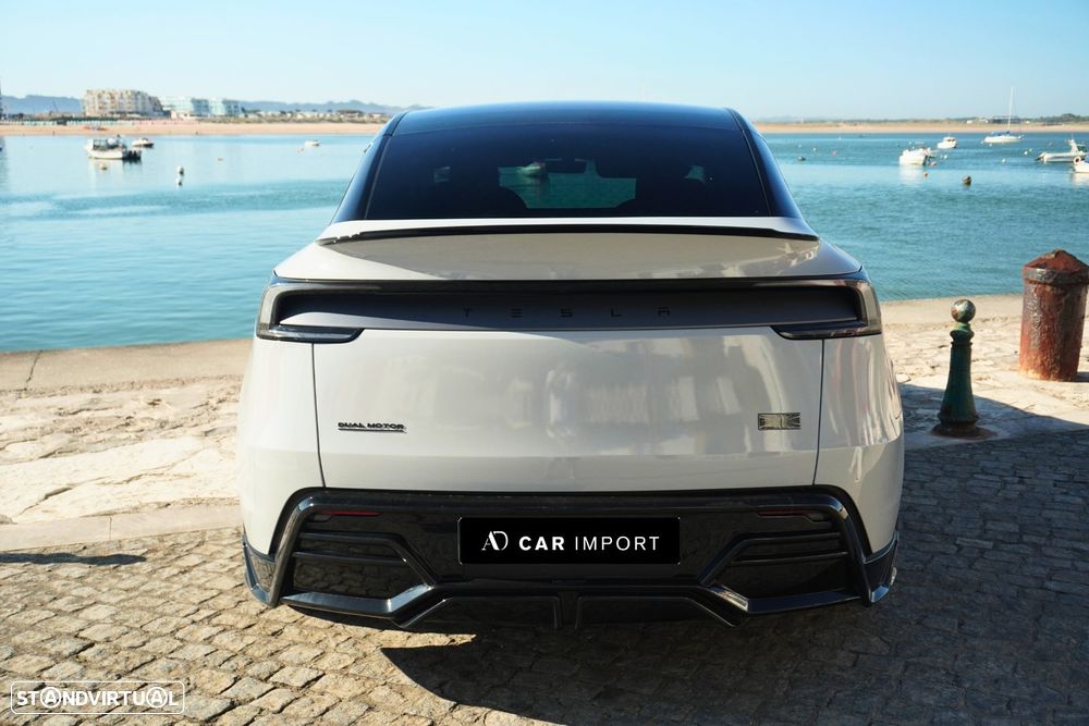 Tesla Model Y Long Range Tração Integral — fotografia 6