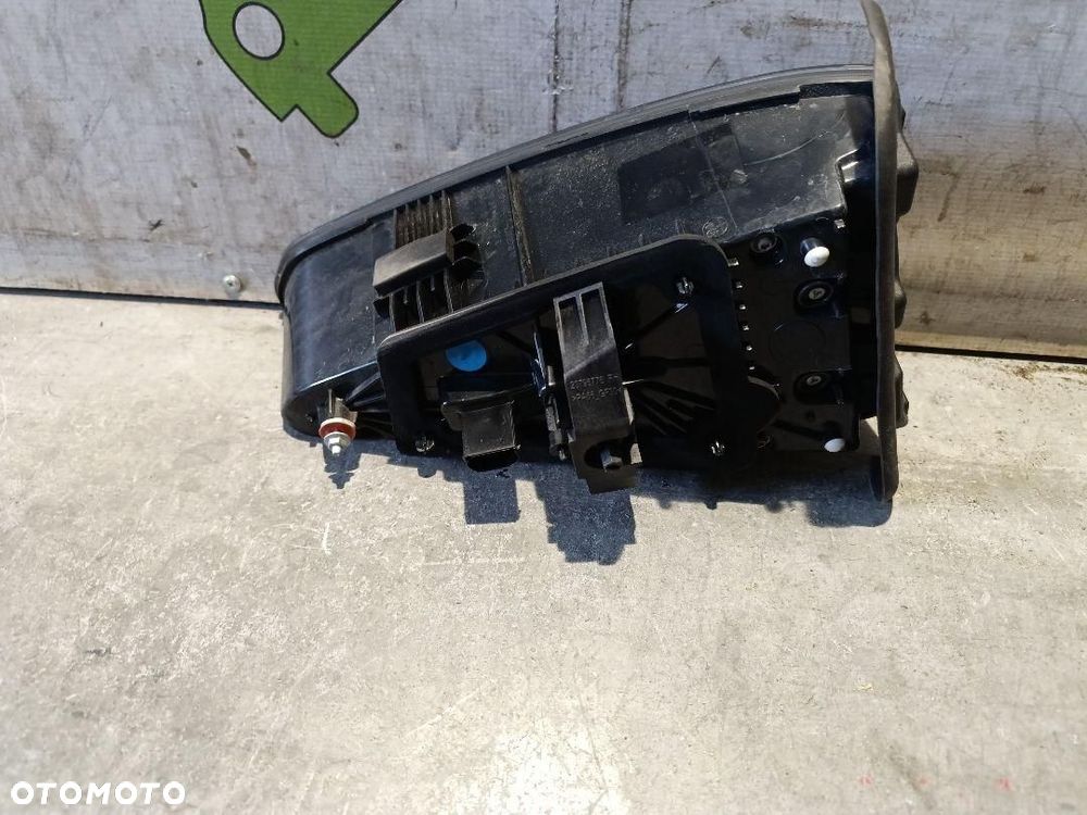 ALFA ROMEO STELVIO LIFT LAMPA KLAPY PRAWA TYŁ 20795748 - 7