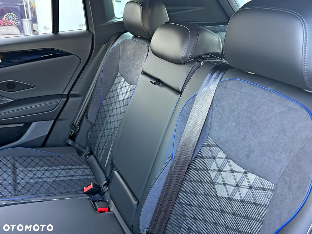 Volkswagen Tiguan 1.5 eHybrid PHEV 200kW R-Line Plus DSG - 14
