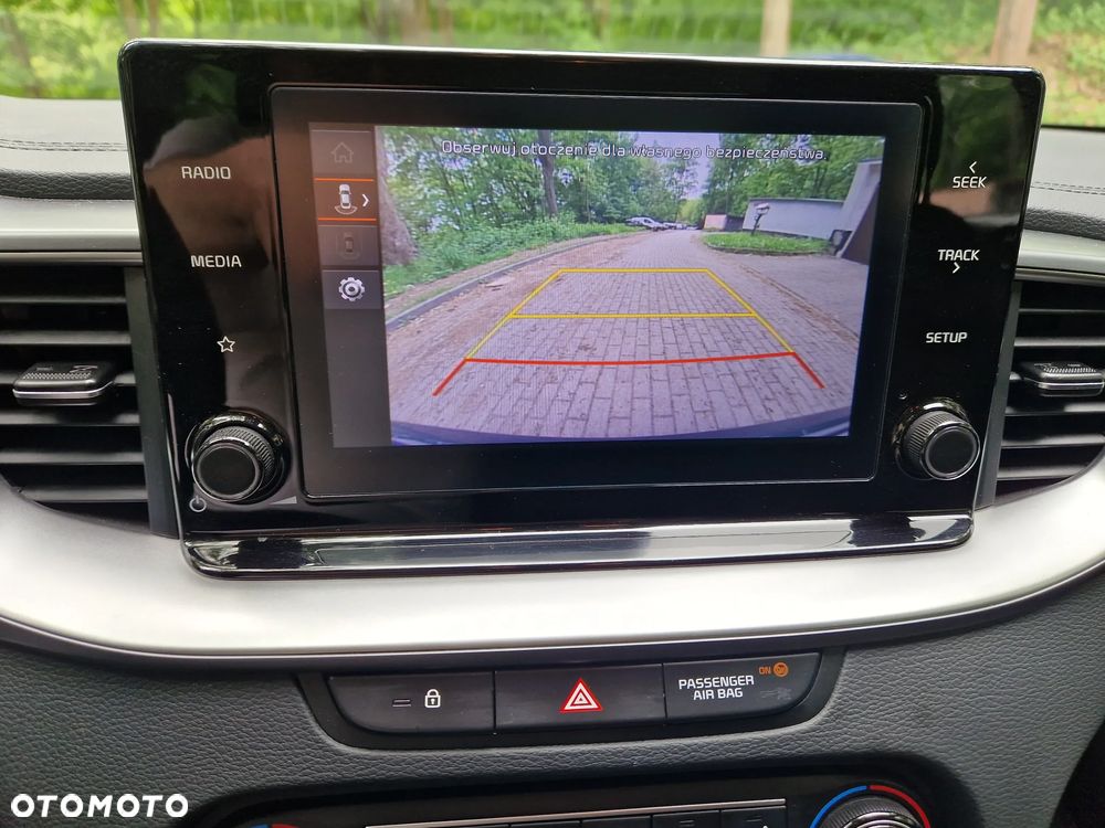 Kia Ceed 1.5 T-GDI M - 34