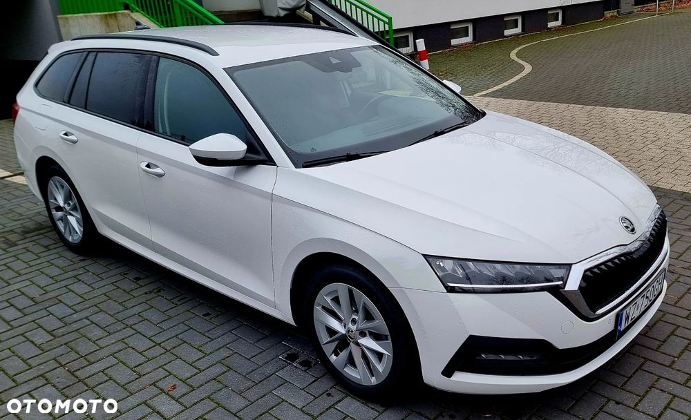 Skoda Octavia 2.0 TDI Style DSG - 8