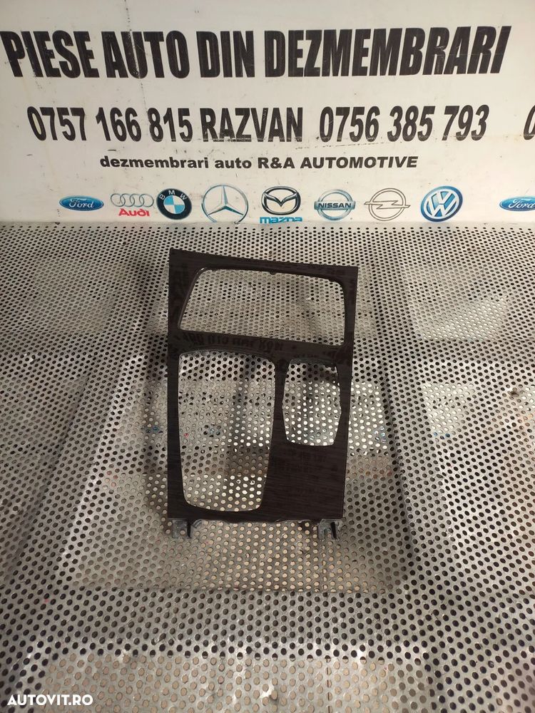 Ornament Trim Consola Centrala Bmw Seria 7 F01 F02 F03 F04 Volan Stanga Lemn Mahon Dezmembrez Bmw S - 1