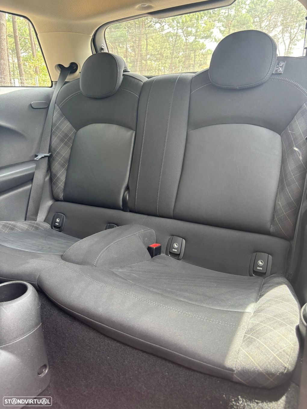MINI 3 Portas One - 15