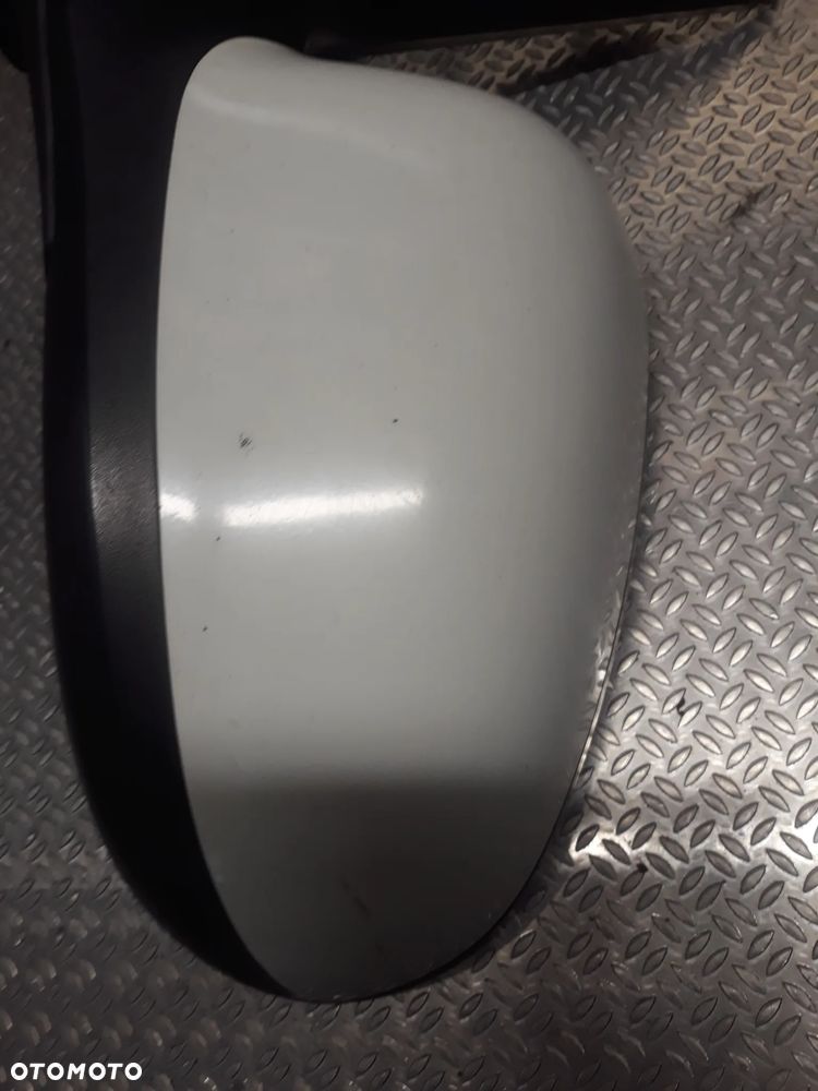 LUSTERKO LEWE FIAT BRAVO II 2009r 5 PIN KOLOR: BIANCO PASTELLO 296/A - 4