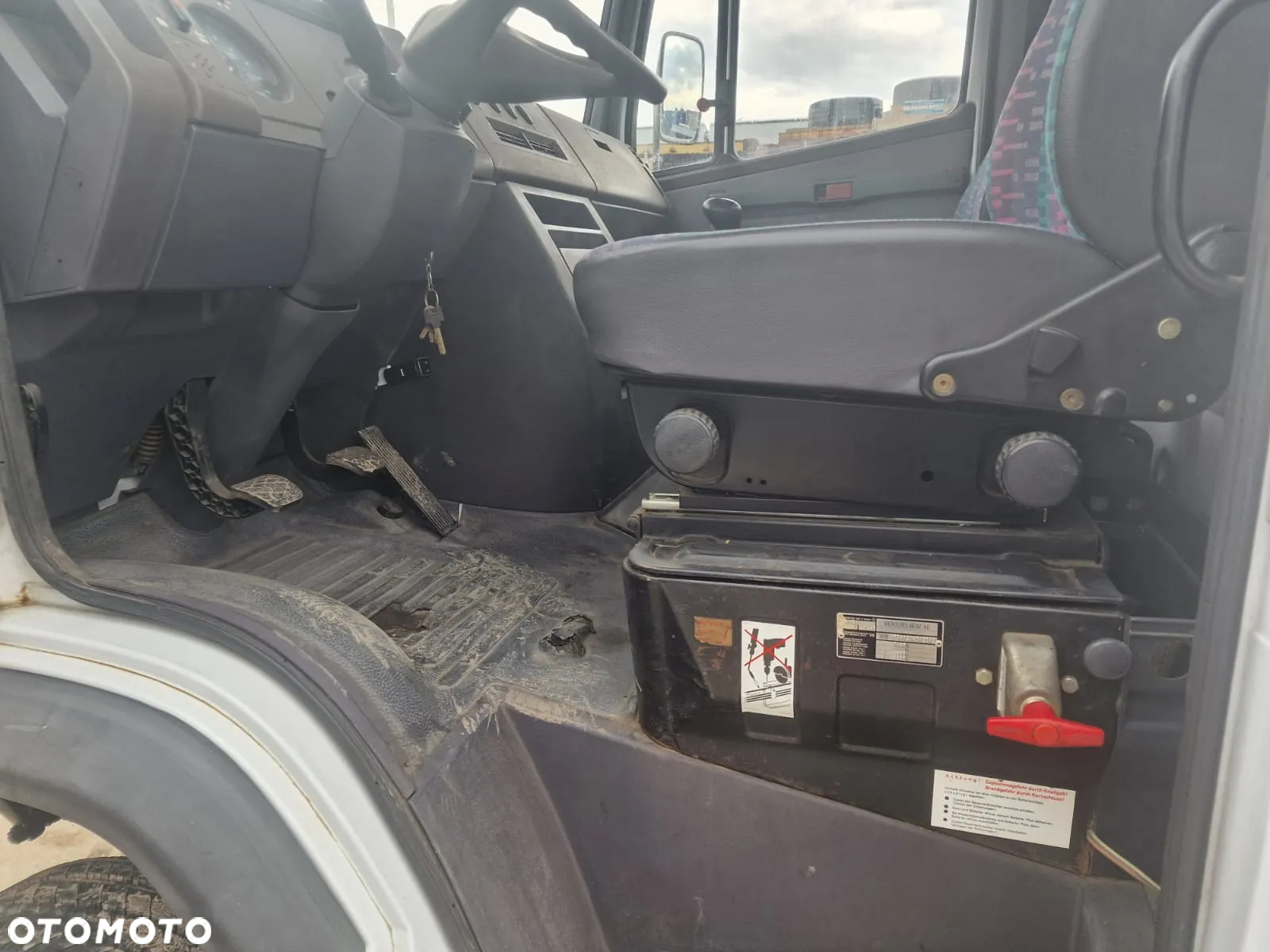 Mercedes-Benz 814DA 4x4 - 22