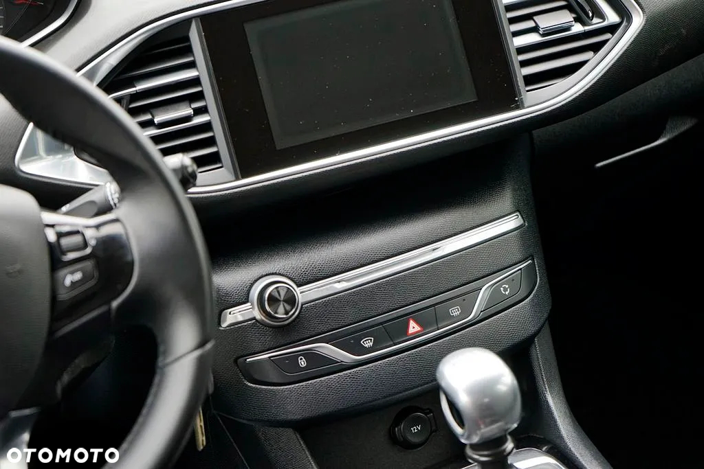 Peugeot 308 - 26