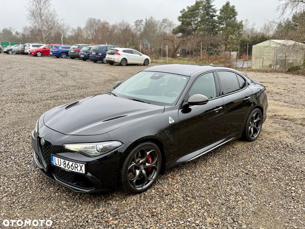 Alfa Romeo Giulia 2.9 V6 Bi-Turbo AT8 Quadrifoglio - 5