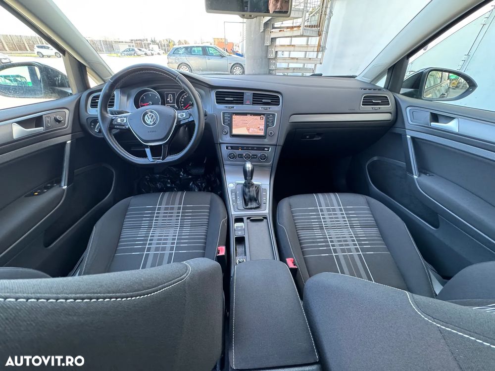 Volkswagen Golf 1.6 TDI BlueMotion Technology DSG Lounge - 10